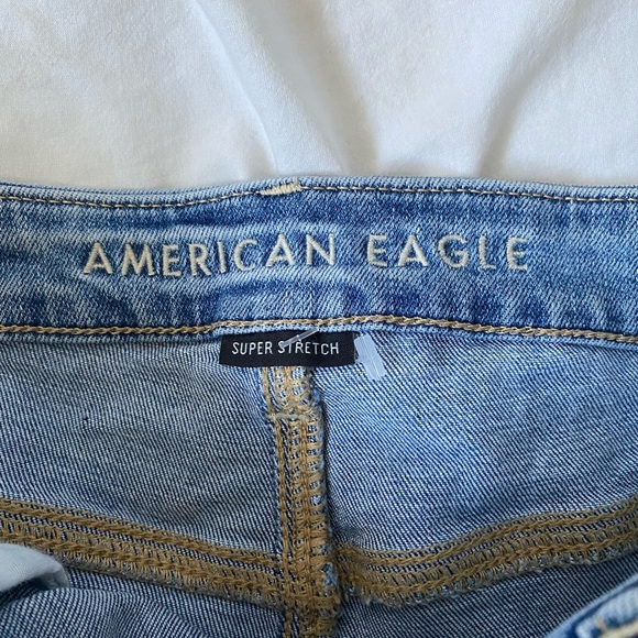 American Eagle Jean Shorts - Picture 3 of 4